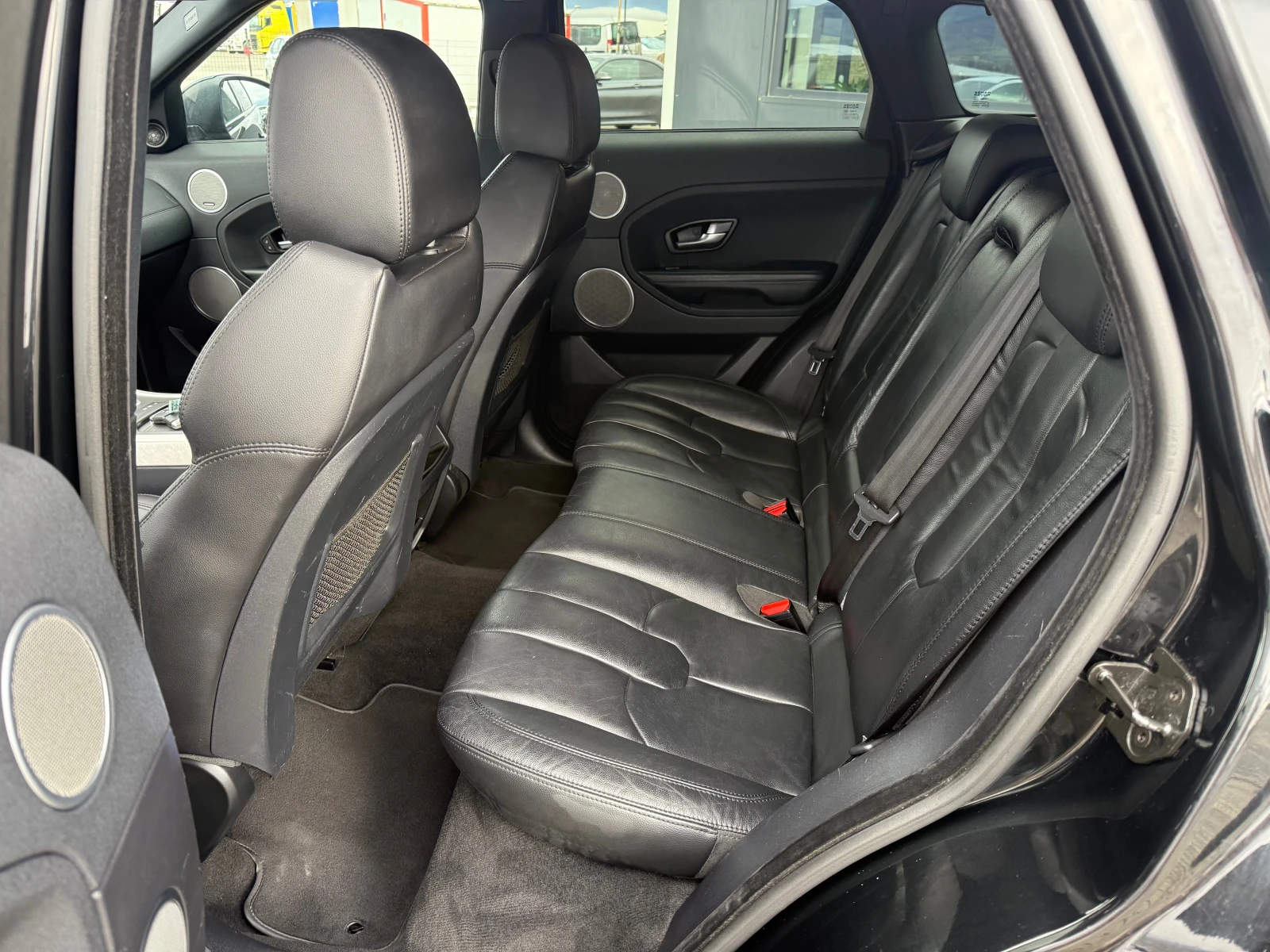 Land Rover Range Rover Evoque 2.2DT4 Собствен лизинг !!! - изображение 10