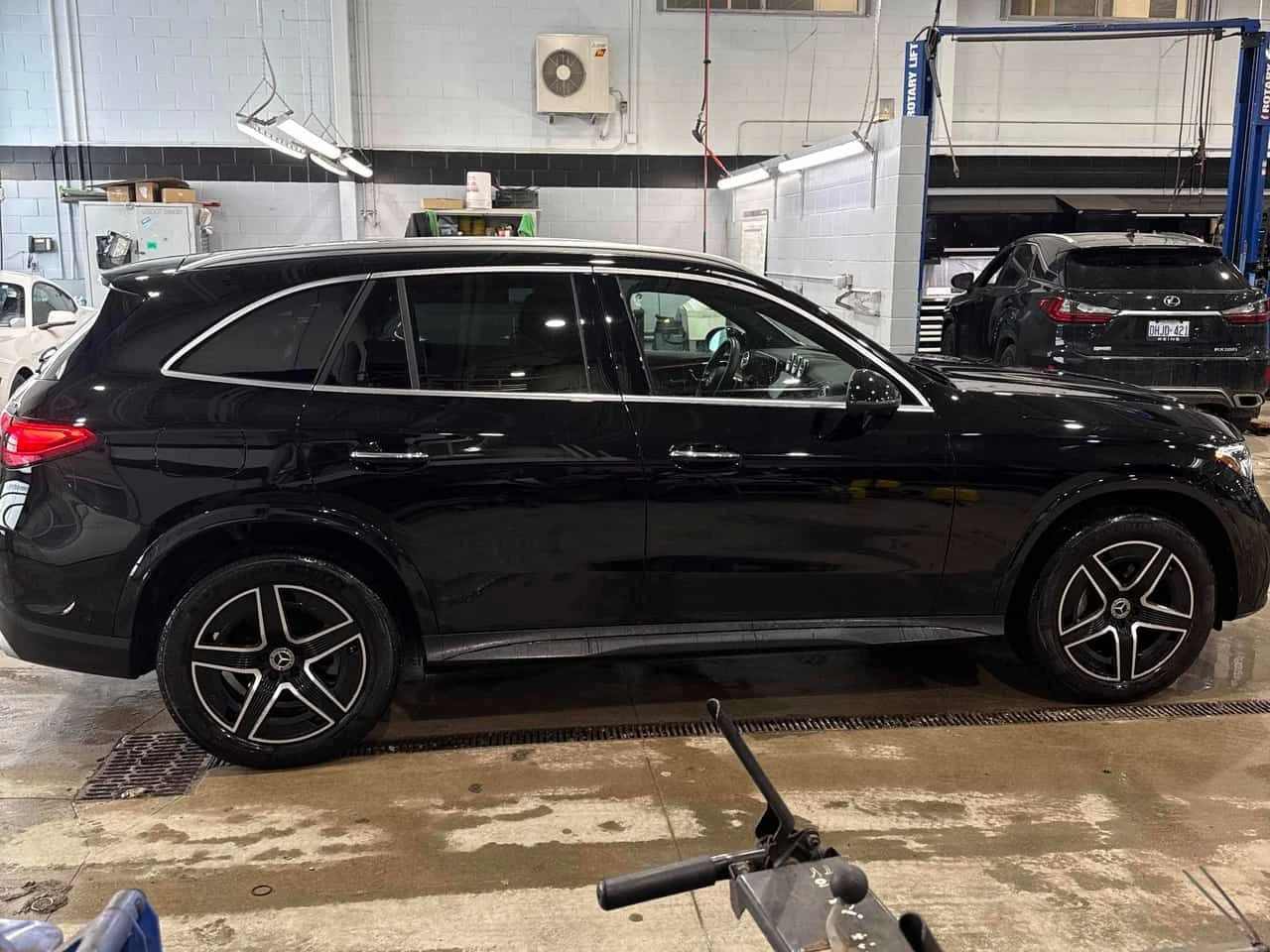 Mercedes-Benz GLC 300 /DISTRONIC/360/PANO/NAVI/AMBIENT | Mobile.bg � ����������� 3