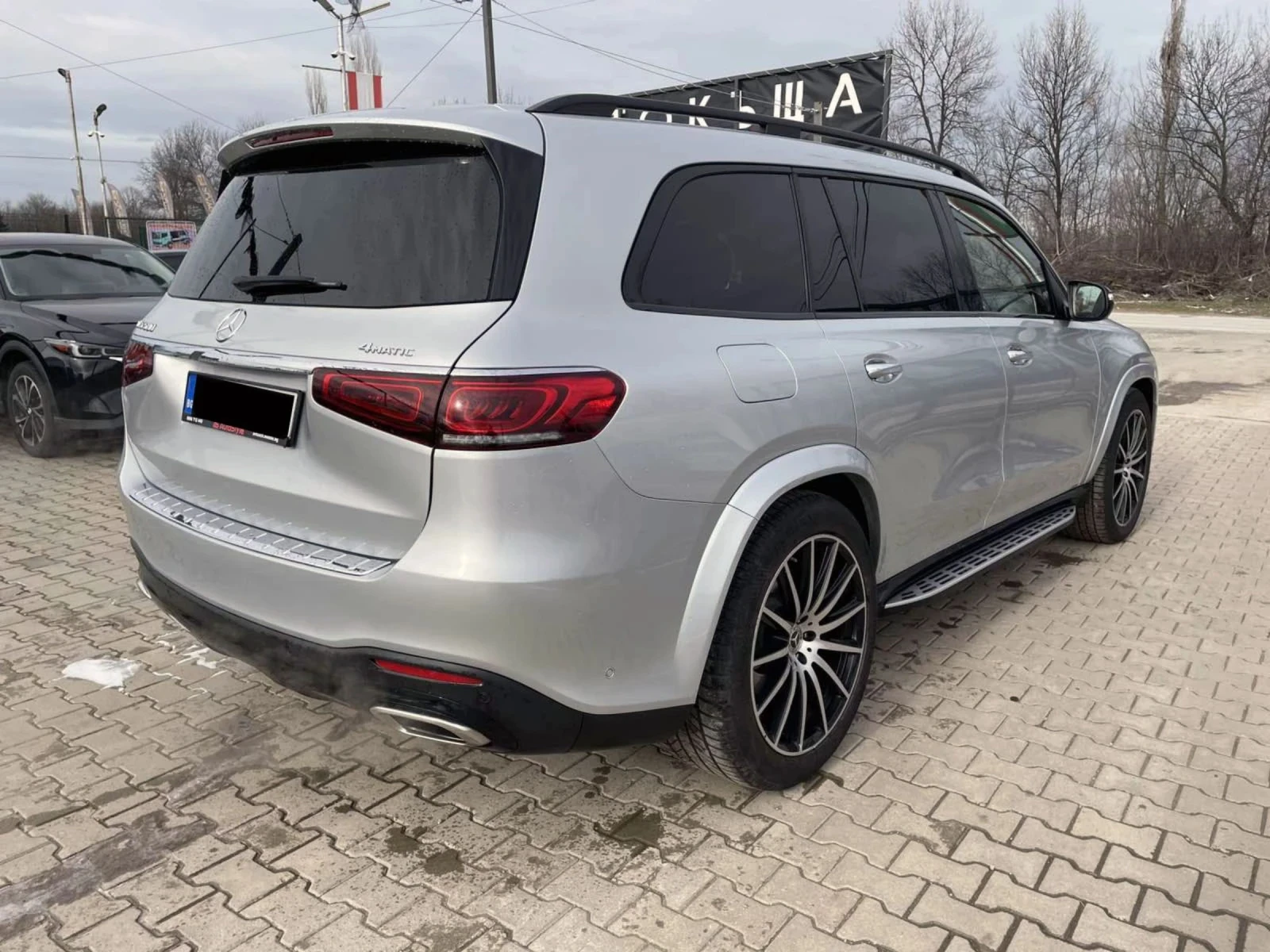 Mercedes-Benz GLS580, снимка 4 - Автомобили и джипове - 53773651