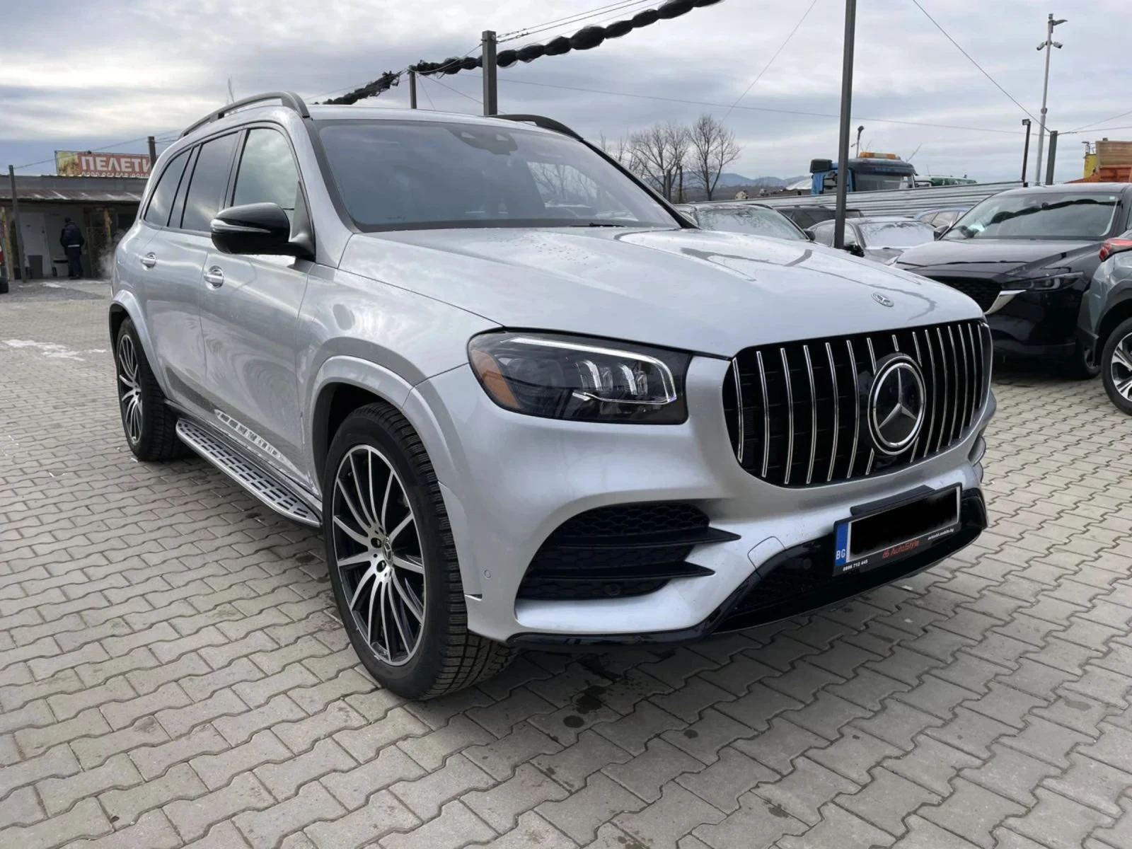 Mercedes-Benz GLS580, снимка 3 - Автомобили и джипове - 53773651