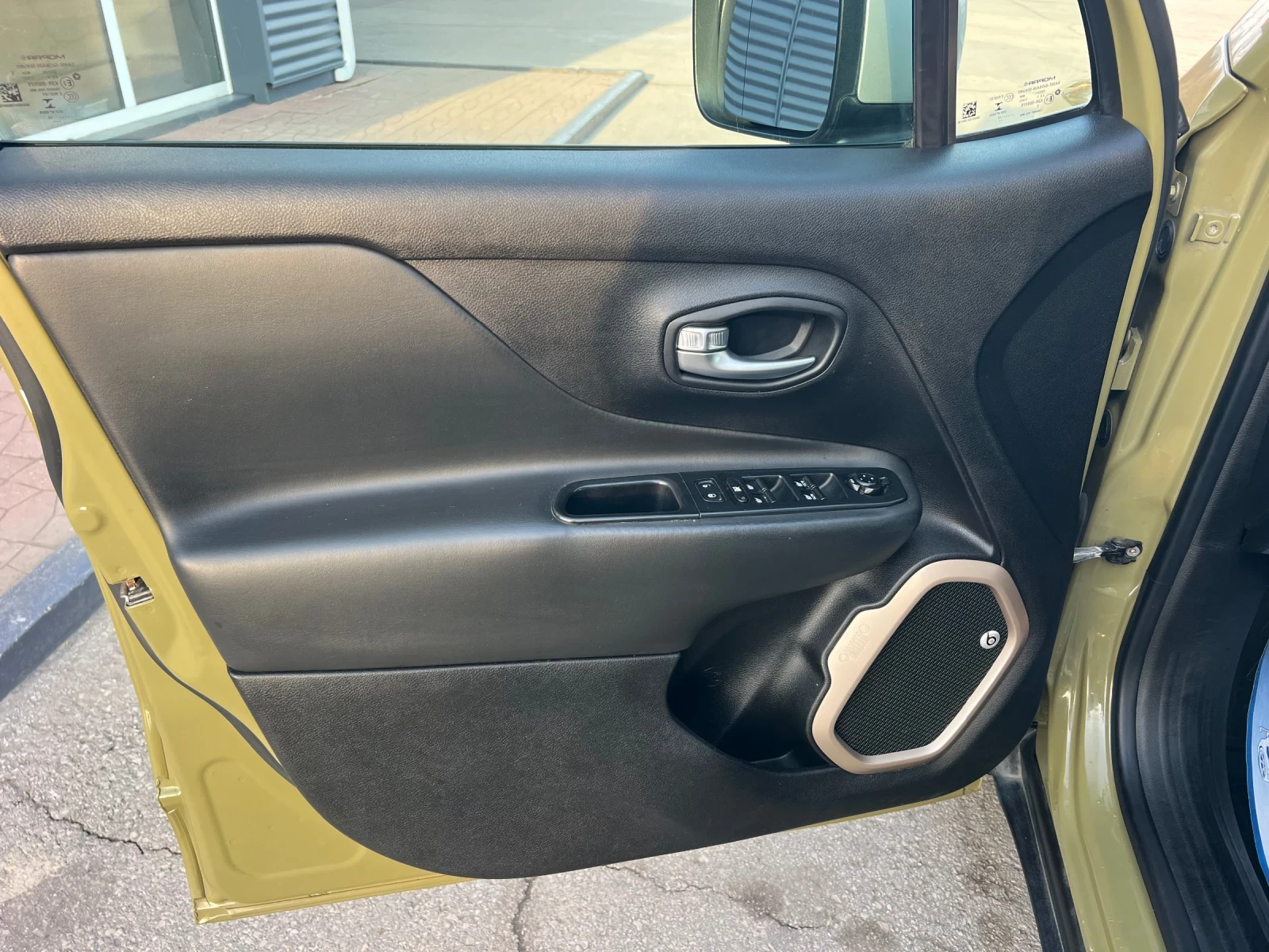 Jeep Renegade 1.6MJET/LIMITED/NAVI/TOP, снимка 15 - Автомобили и джипове - 53797391