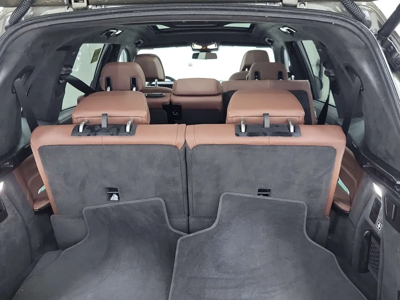 BMW X7 XDRIVE40I| HUD| 360| PANO| AMBIENT| 2 КЛЮЧА, снимка 14 - Автомобили и джипове - 54064899