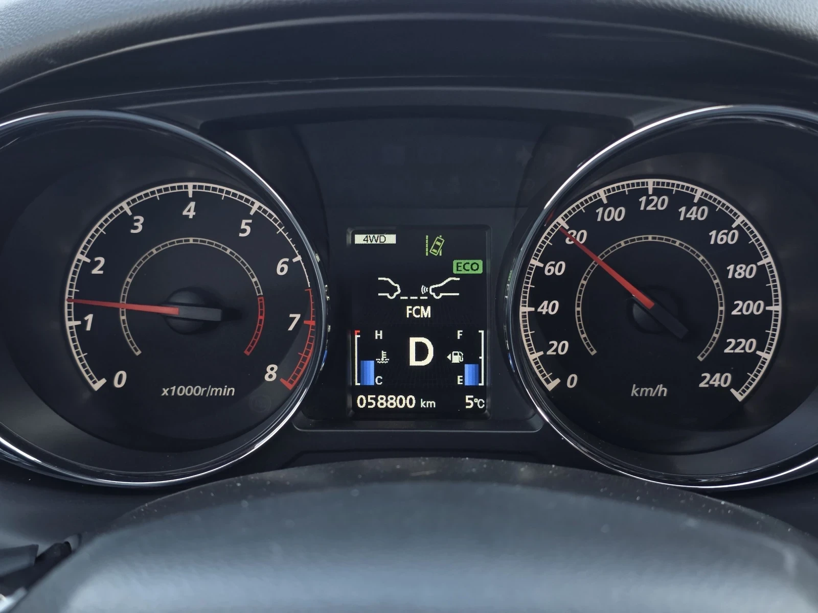 Mitsubishi ASX 2.0i 4x4 AUTOMATIC , снимка 14 - Автомобили и джипове - 54570173