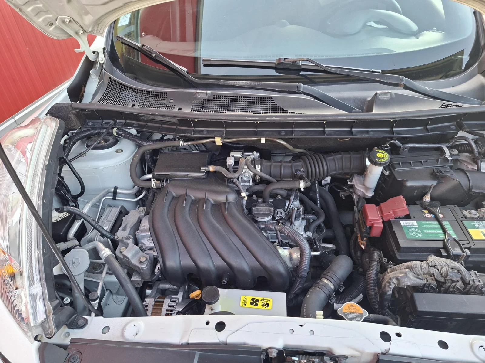 Nissan Juke 1.6 бензин 16V, снимка 15 - Автомобили и джипове - 54589438