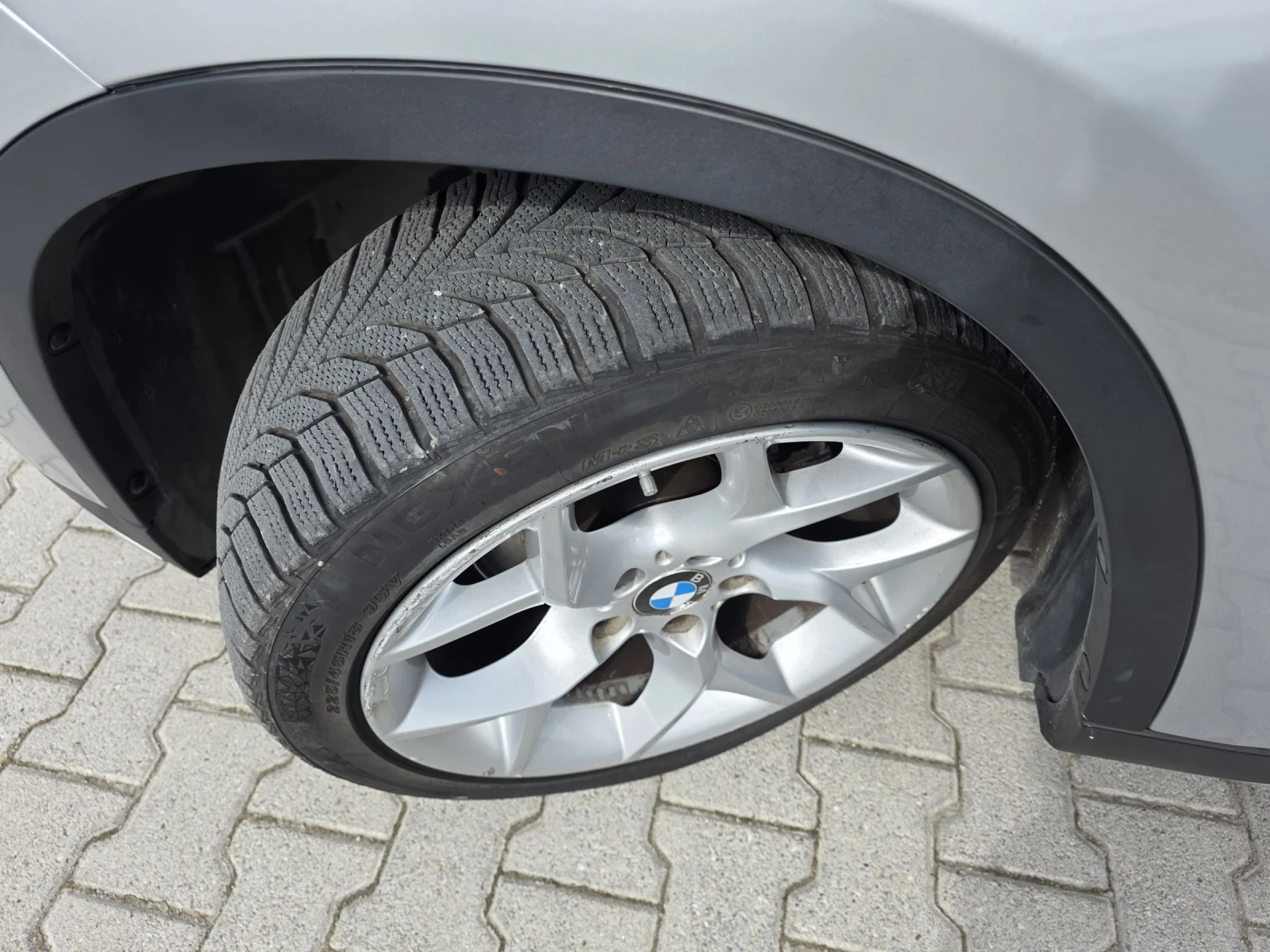 BMW X1 2.0 143k X-DRIVE NAVi Лизинг, снимка 17 - Автомобили и джипове - 54602343