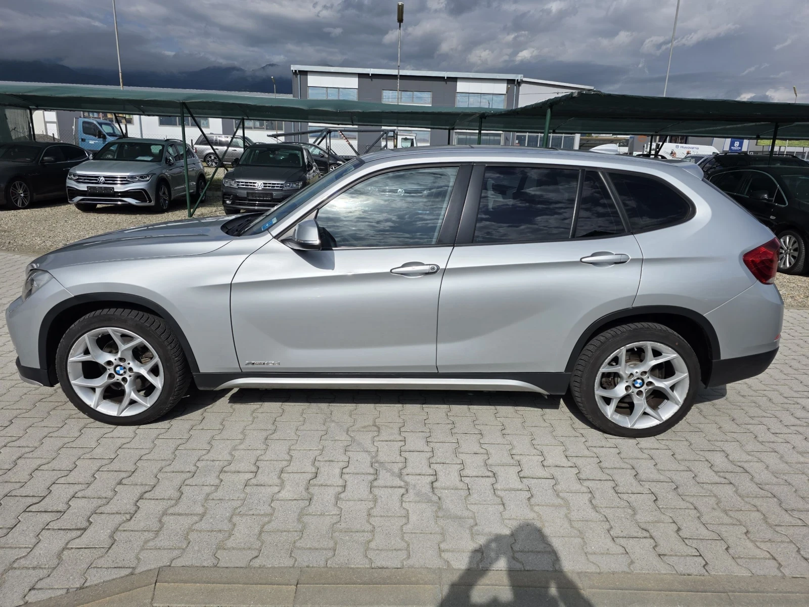 BMW X1 2.0 143k X-DRIVE NAVi Лизинг, снимка 4 - Автомобили и джипове - 54602343