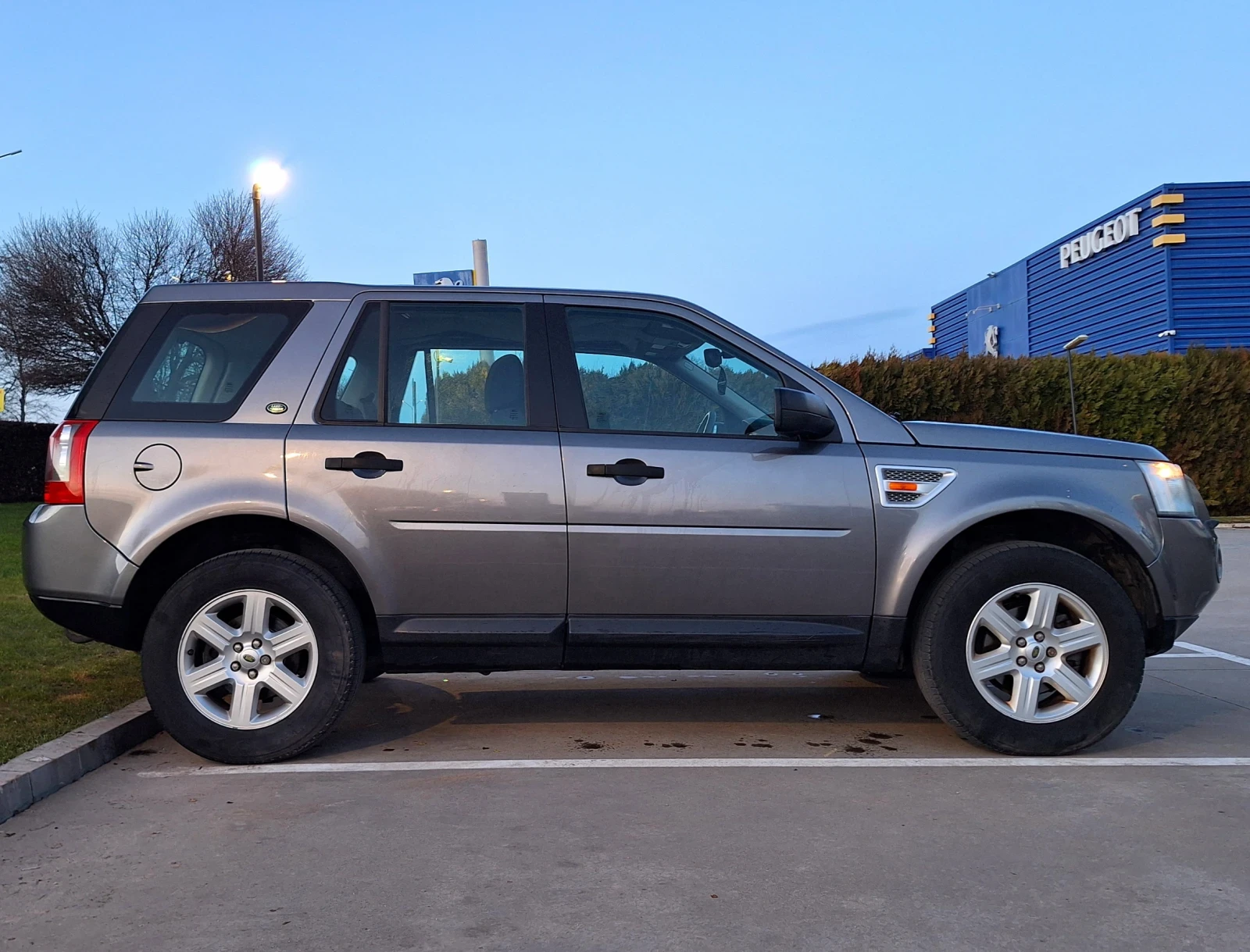 Land Rover Freelander 2.2td4 4x4, снимка 6 - Автомобили и джипове - 54655736