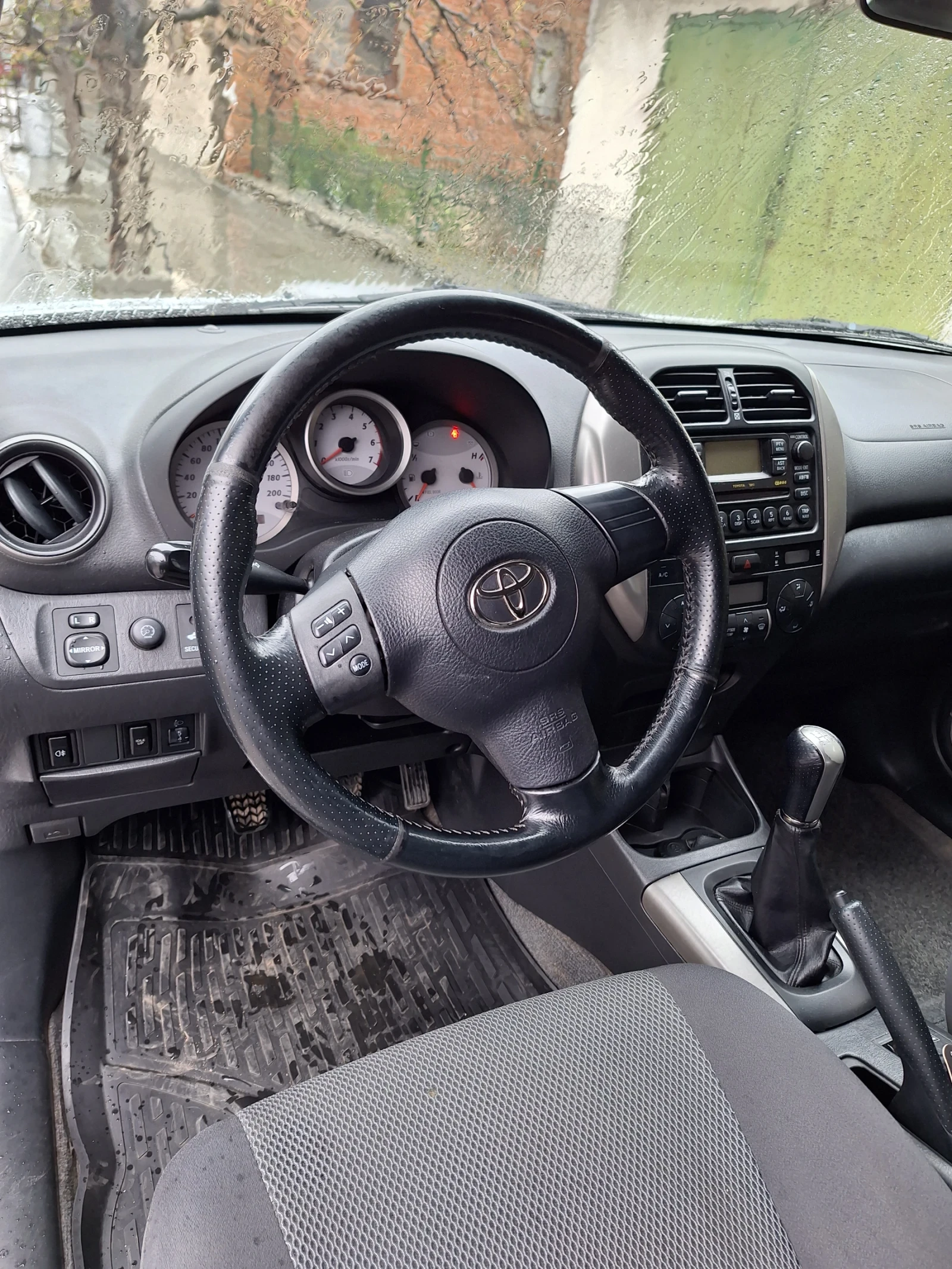 Toyota Rav4 2/3 врати, снимка 7 - Автомобили и джипове - 54758540