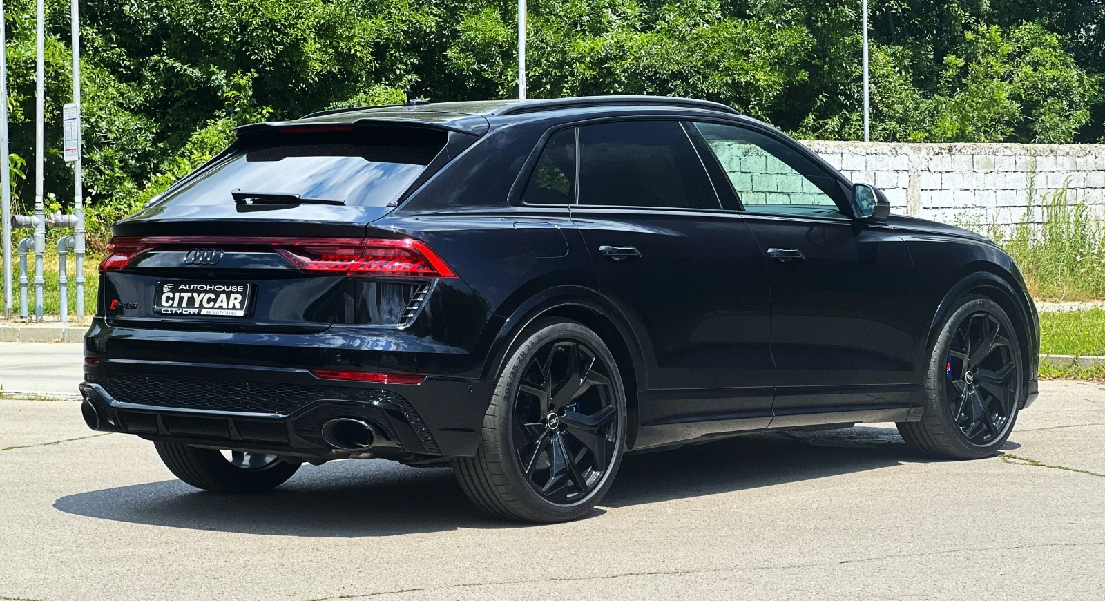Audi RSQ8 CERAMIC / B&O / 360 / HUD / MATRIX / PANO/ VIRTUAL, снимка 6 - Автомобили и джипове - 55177009