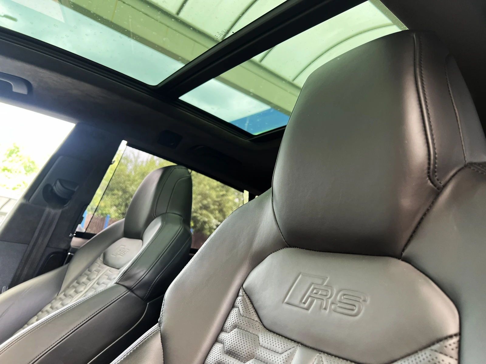 Audi RSQ8 CERAMIC / B&O / 360 / HUD / MATRIX / PANO/ VIRTUAL, снимка 9 - Автомобили и джипове - 55177009