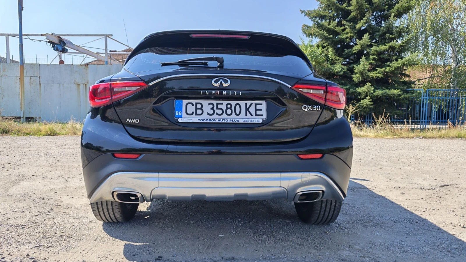 Infiniti QX30 2.0T AWD, снимка 4 - Автомобили и джипове - 55771922