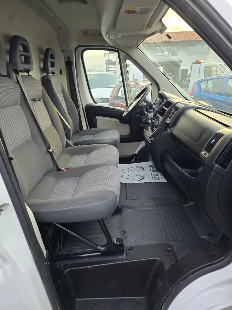 Peugeot Boxer 2.2 Швейцария Евро5B, снимка 5 - Бусове и автобуси - 48417930