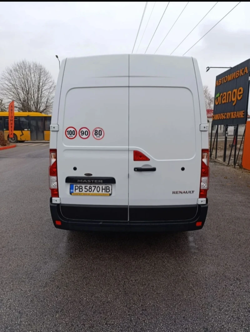 Renault Master 2.3 dci L2H3 22000 км, снимка 2 - Бусове и автобуси - 49187850