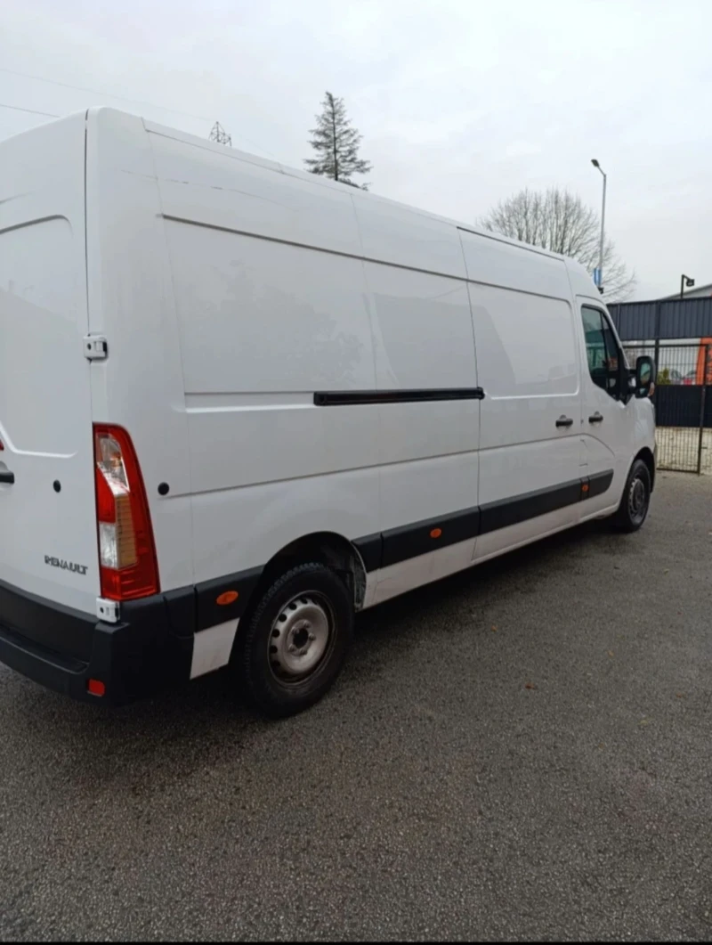 Renault Master 2.3 dci L2H3 22000 км, снимка 12 - Бусове и автобуси - 49187850