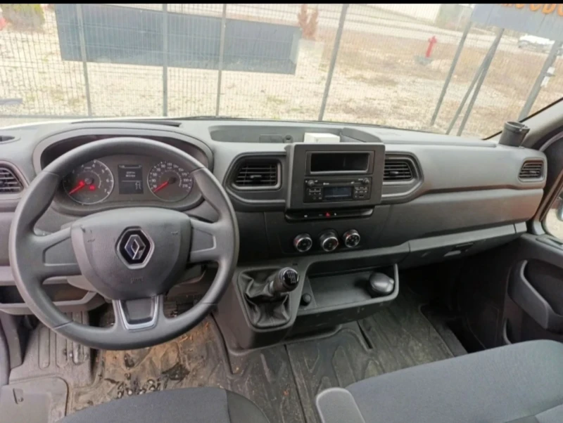 Renault Master 2.3 dci L2H3 22000 км, снимка 11 - Бусове и автобуси - 49187850