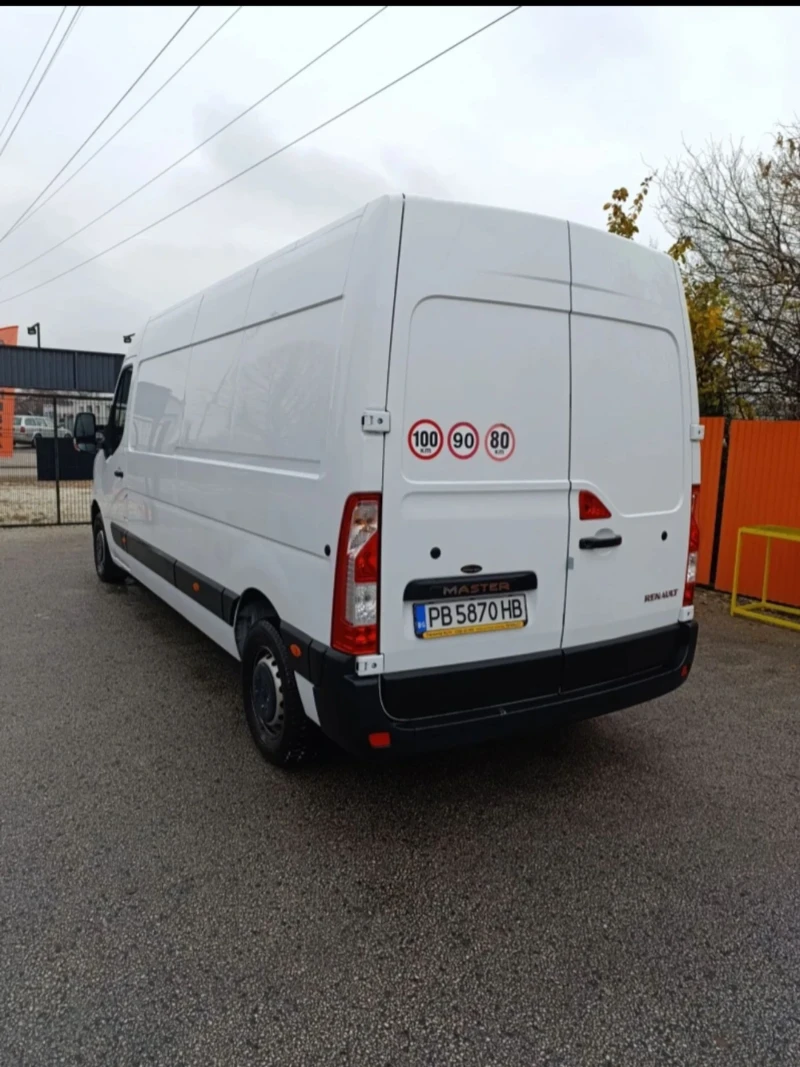 Renault Master 2.3 dci L2H3 22000 км, снимка 4 - Бусове и автобуси - 49187850