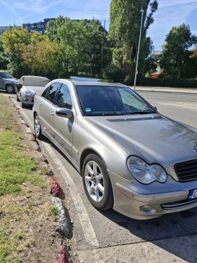 Mercedes-Benz C 220, снимка 1
