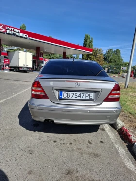 Mercedes-Benz C 220, снимка 4