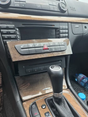 Mercedes-Benz E 320, снимка 14