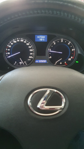 Lexus IS 220D, снимка 13