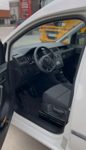 Обява за продажба на VW Caddy 1.4 TGI КАТО НОВ ~40 800 лв. - изображение 10 | Auto.bg Обява за продажба на VW Caddy 1.4 TGI КАТО НОВ ~40 800 лв. - изображение 10