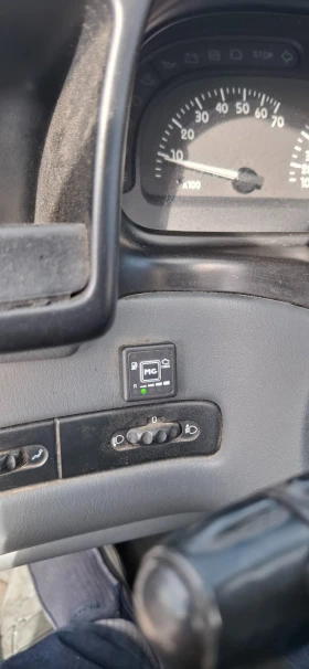 Renault Laguna, снимка 8