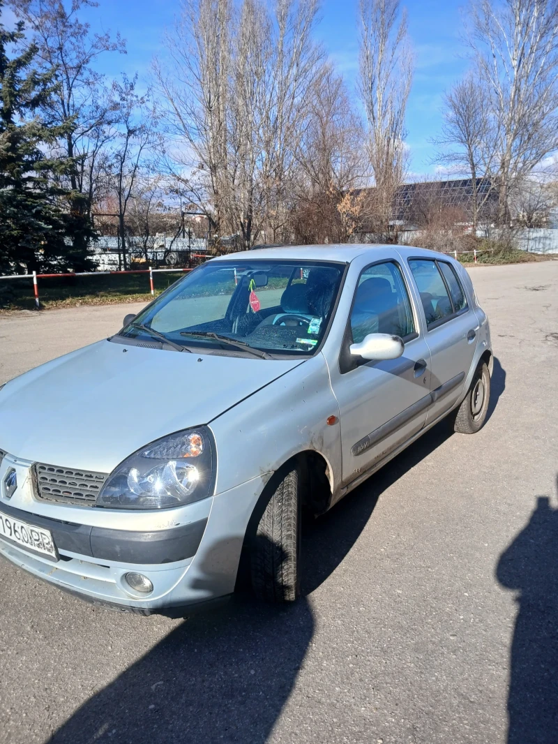 Renault Clio, снимка 1 - Автомобили и джипове - 48423138