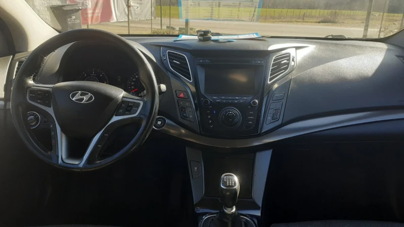 Hyundai I40 1.7CRDi klimatronik , снимка 15 - Автомобили и джипове - 48537717