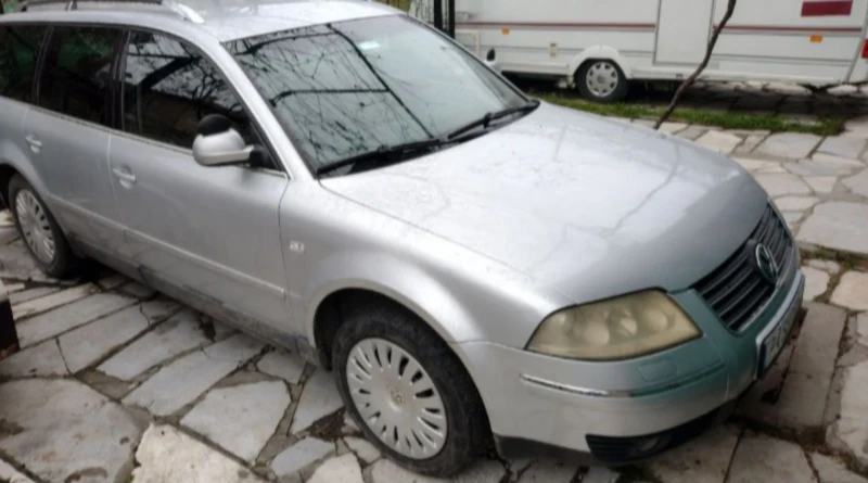 VW Passat Passat 5.5, снимка 3 - Автомобили и джипове - 48865663