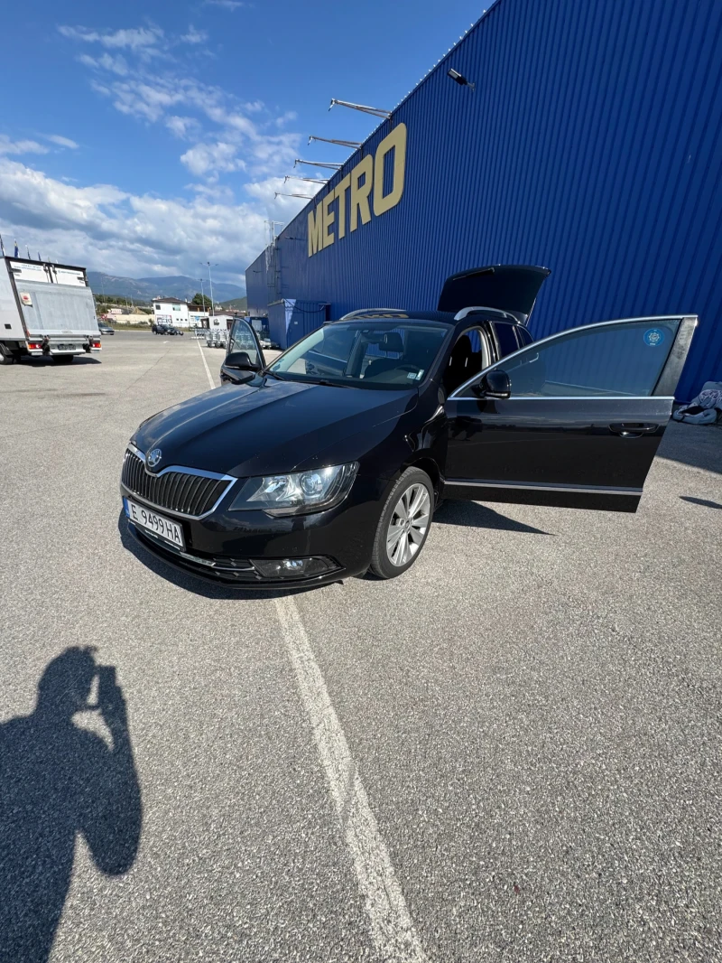 Skoda Superb, снимка 4 - Автомобили и джипове - 52369800