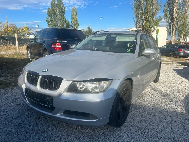 BMW 318 Navi, Panorama