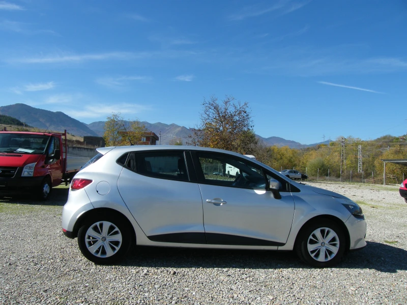 Renault Clio 1.5dci EURO 6B, снимка 3 - Автомобили и джипове - 52270923
