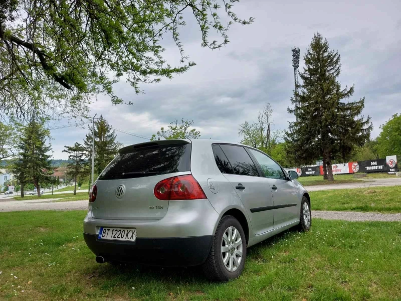 VW Golf 1.9 TDI, снимка 4 - Автомобили и джипове - 52448672