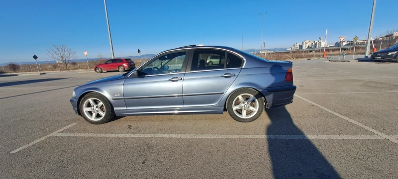 BMW 320, снимка 2 - Автомобили и джипове - 53132275