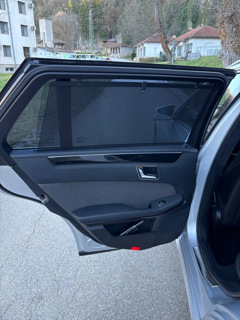 Mercedes-Benz E 350 350CDI, снимка 6 - Автомобили и джипове - 53344525