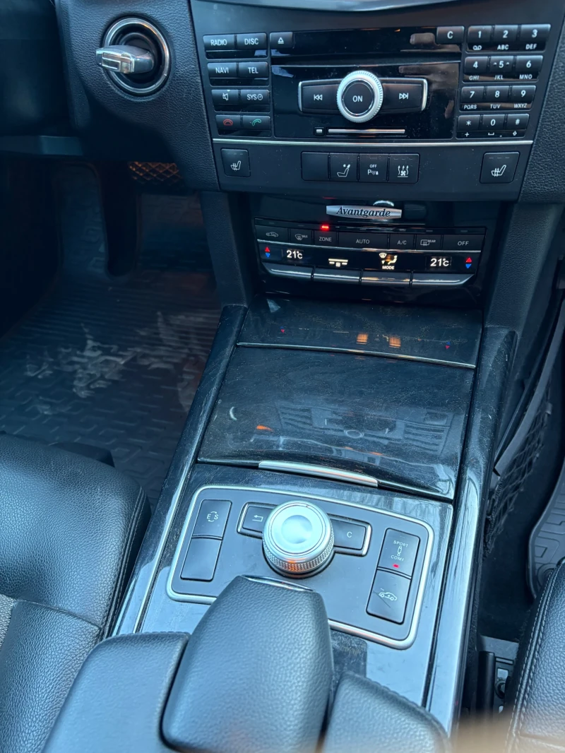 Mercedes-Benz E 350 350CDI, снимка 11 - Автомобили и джипове - 53344525