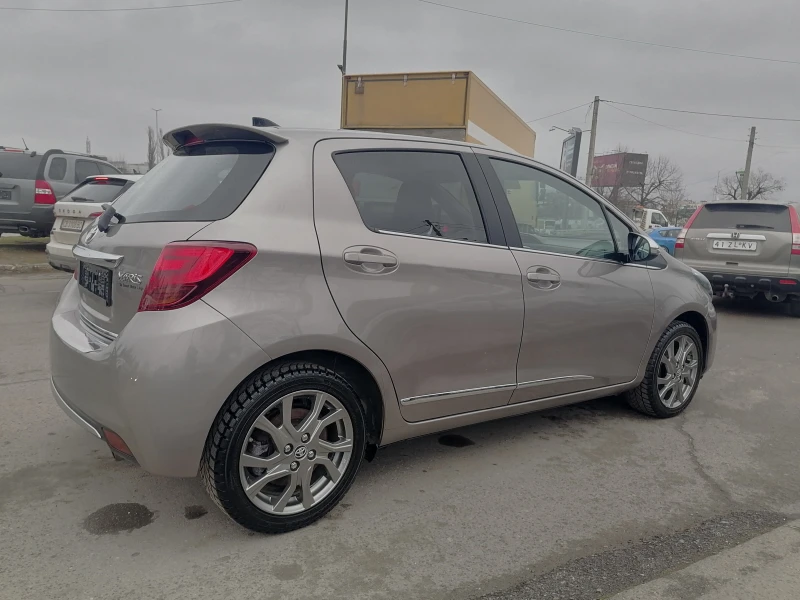 Toyota Yaris 1.33 I , снимка 4 - Автомобили и джипове - 53532885