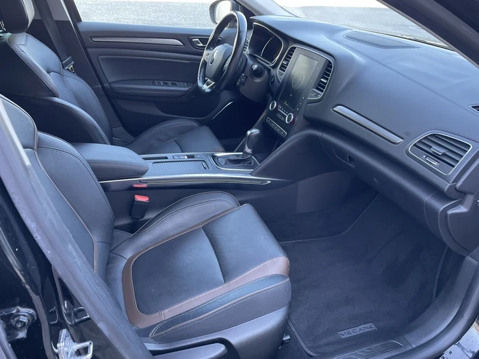 Renault Megane 1.6 I - ШВЕЙЦАРИЯ, снимка 12 - Автомобили и джипове - 53655046