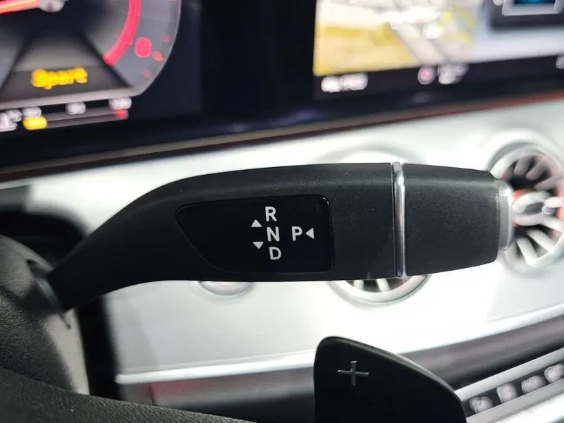 Mercedes-Benz CLS 400, снимка 9 - Автомобили и джипове - 54288632