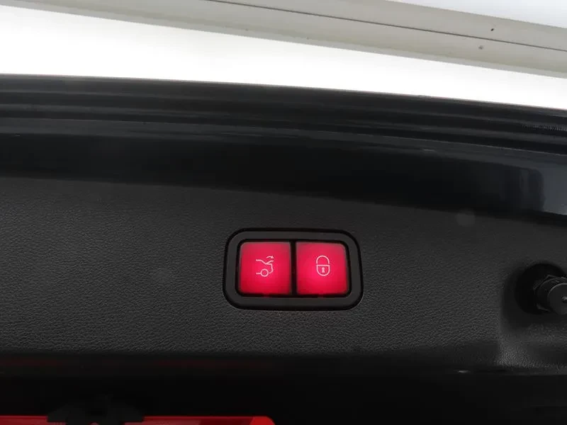 Mercedes-Benz E 300 Elegance - САМО 30% АВАНС, снимка 16 - Автомобили и джипове - 56002490