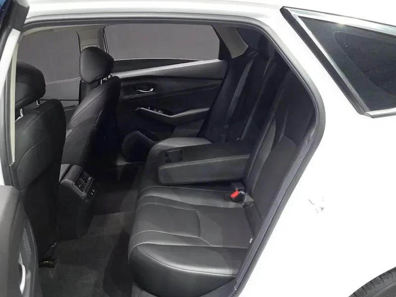 Honda Accord 2.0 Hybrid - ���� 30% �����! | Mobile.bg � ����������� 12