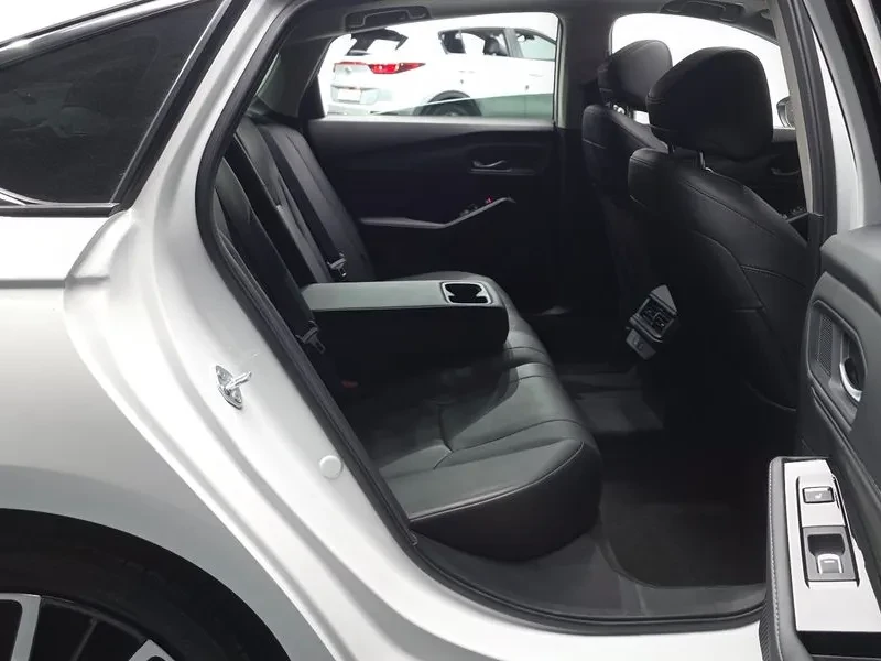 Honda Accord 2.0 Hybrid - ���� 30% �����! | Mobile.bg � ����������� 11