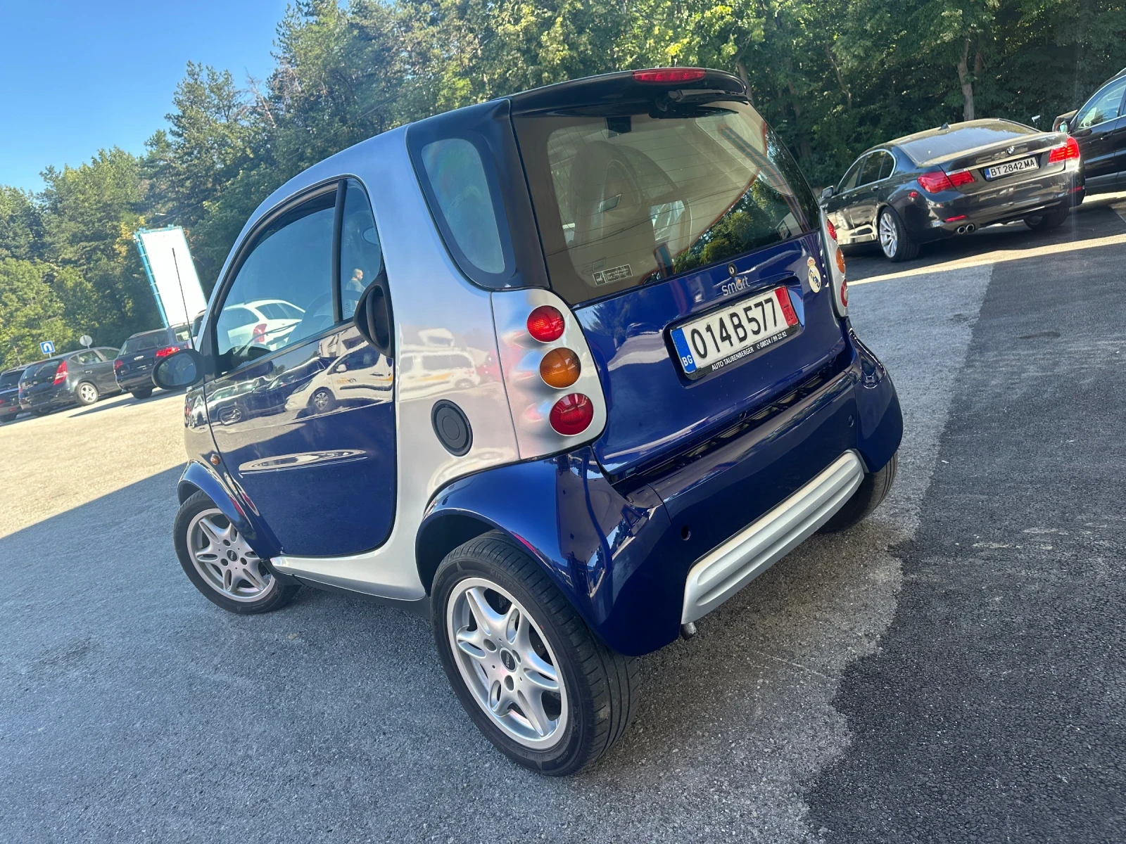 Smart Fortwo 0.6* KLIMA* AUTOMAT* REALNI KM*  - изображение 4