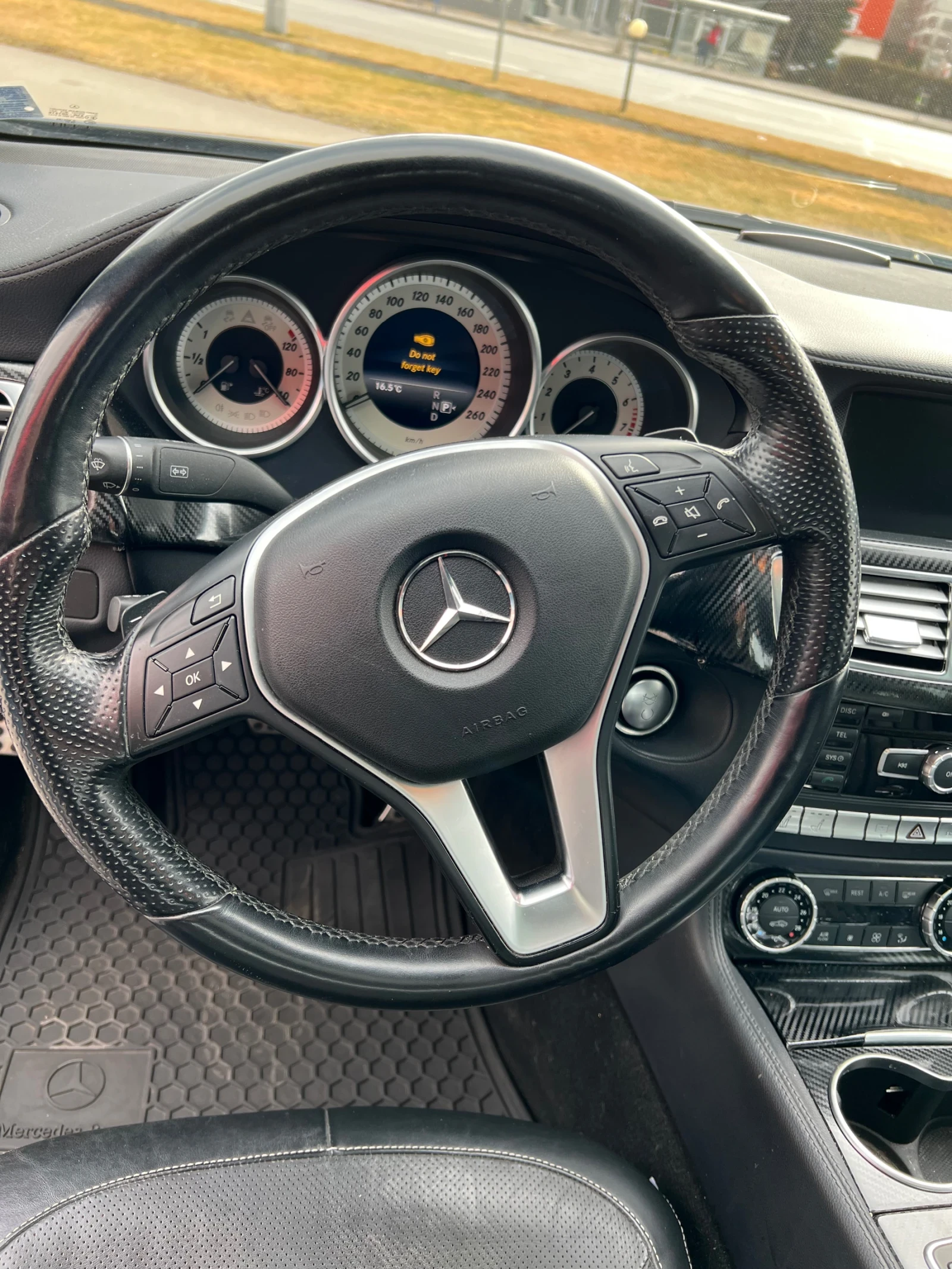 Mercedes-Benz CLS 550 4 matic - изображение 7