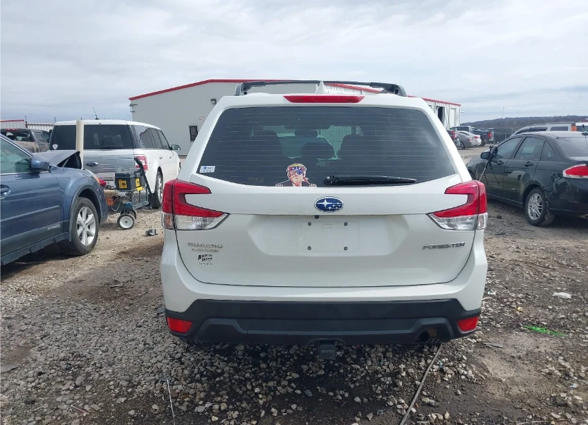 Subaru Forester 2.5 CVT* Подгрев* LED* Следене* CarPlay* Дистроник - изображение 5