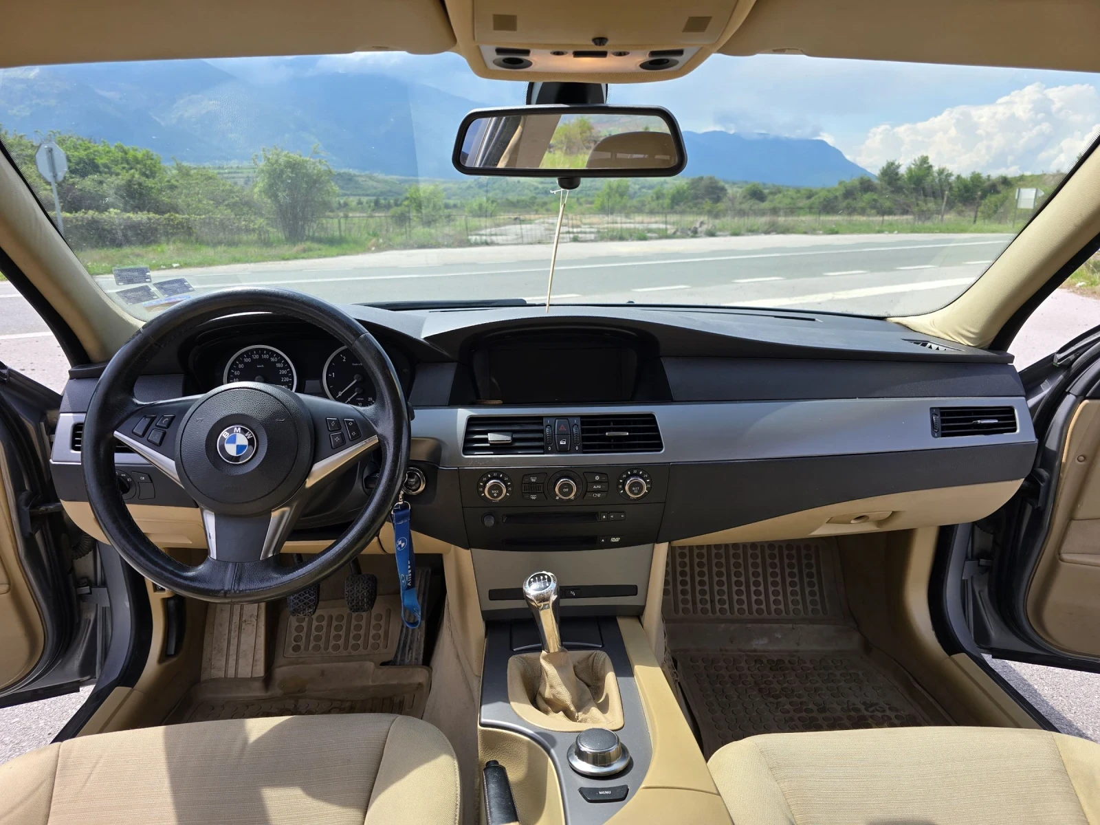 BMW 520 2.0   | Mobile.bg   11