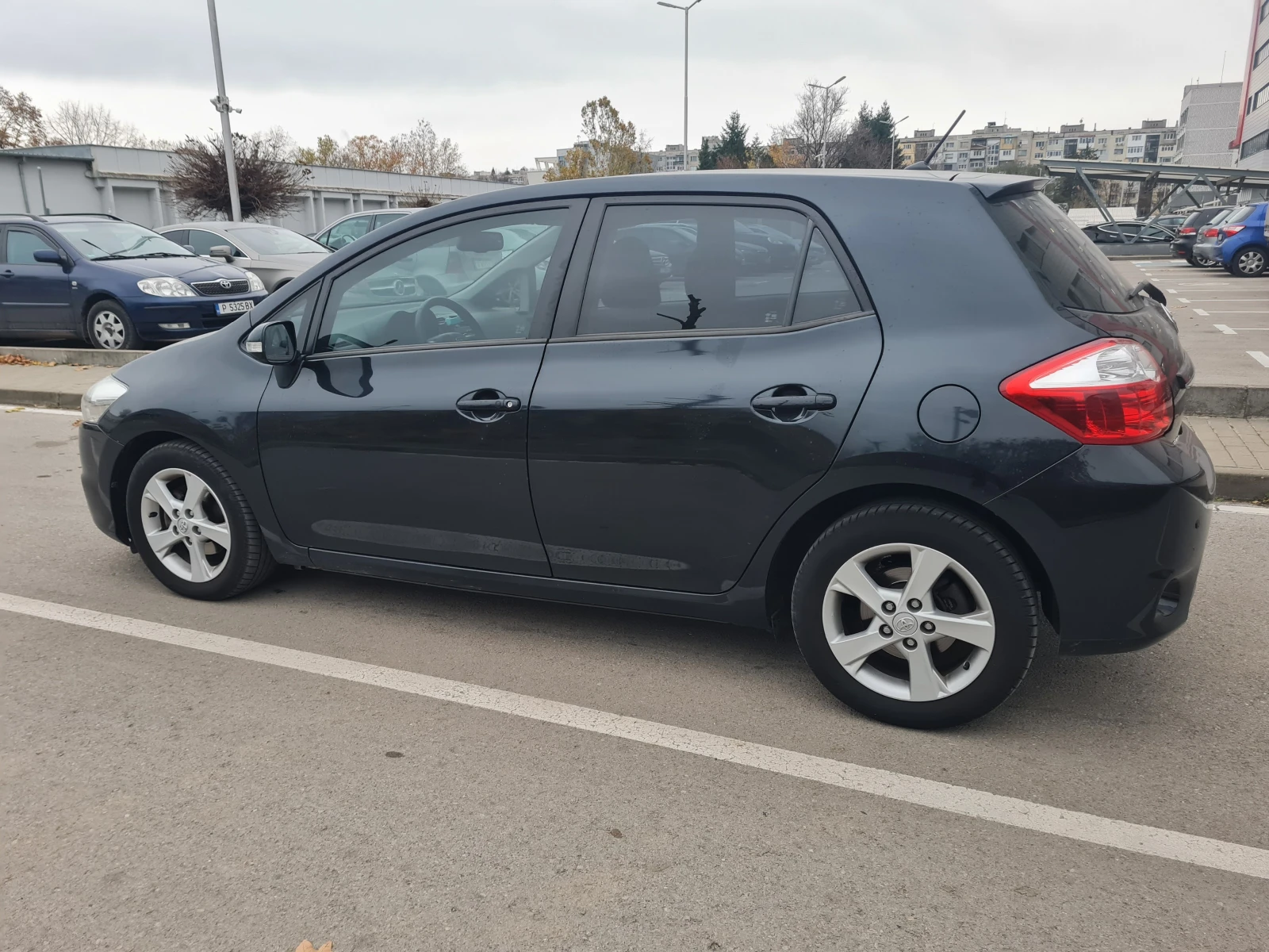 Toyota Auris 1.6i AVTOMAT - изображение 3