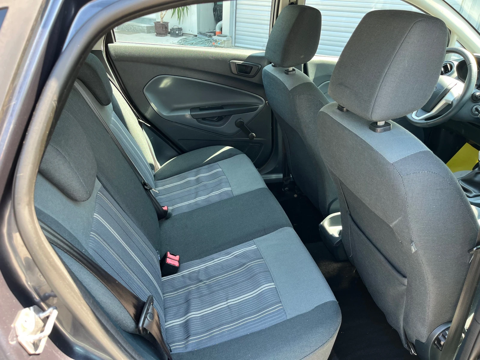 Ford Fiesta 1.25 - изображение 8