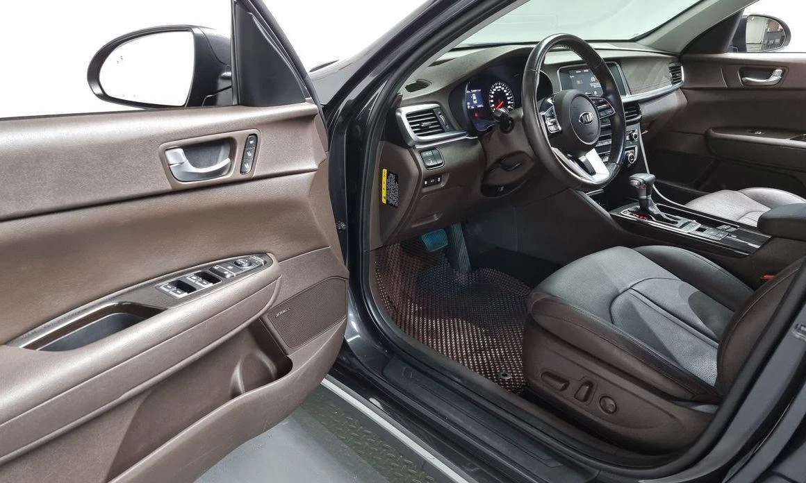 Kia K5 | Mobile.bg   11