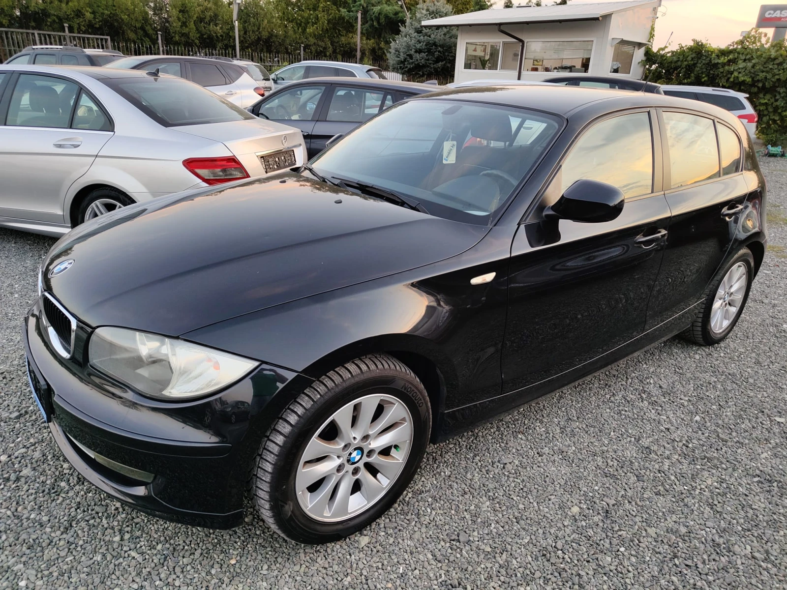 BMW 118 2.0D | Mobile.bg — изображение 1